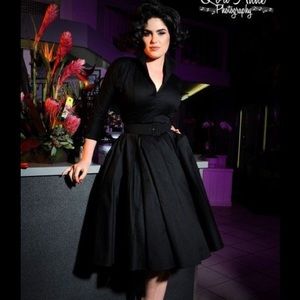 🦄 Deadly Dames Horror Housewife Dress Black
